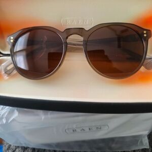 Raen sunglasses, new!